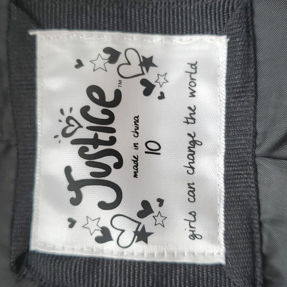 Vest - Picture 2 of 3